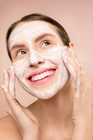 Natural vs. Synthetic Skin Care vs. Products: Which is best for You?